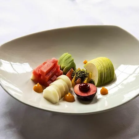 Hotel Nuremore & Country Club