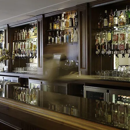 酒店 Nuremore & Country Club 4*