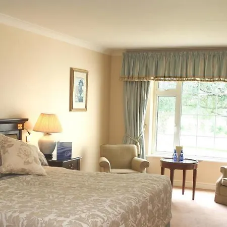 酒店 Nuremore & Country Club