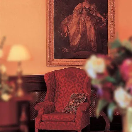 Nuremore & Country Club