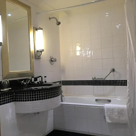 Nuremore & Country Club 4* 卡里克马克罗斯