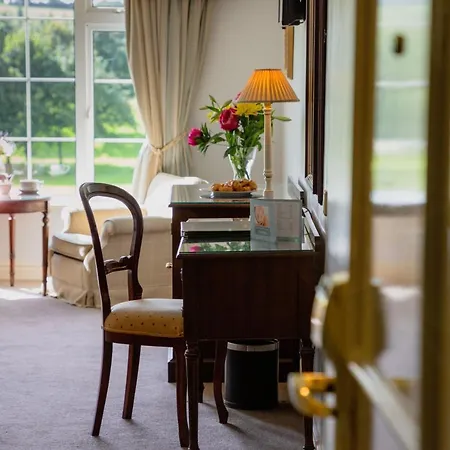 Nuremore & Country Club