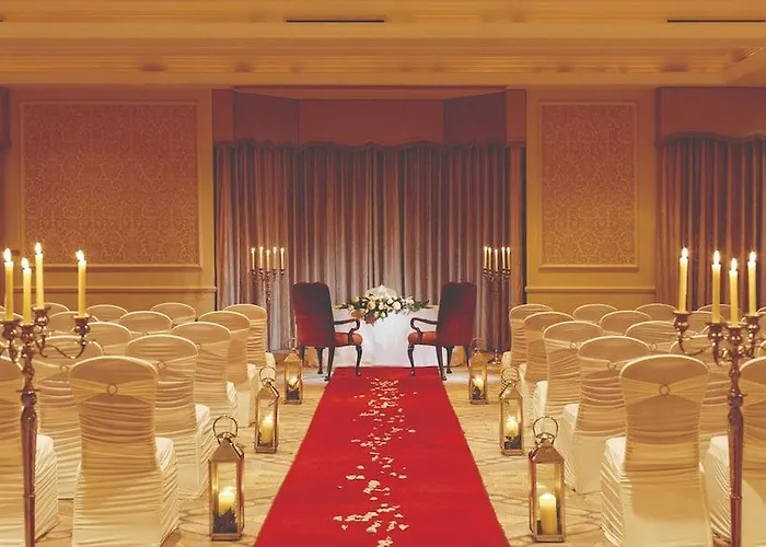 호텔 Nuremore & Country Club 4*