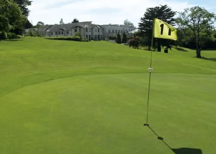 Nuremore & Country Club