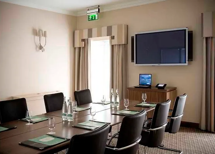 Nuremore & Country Club 4* 카리크마크로스