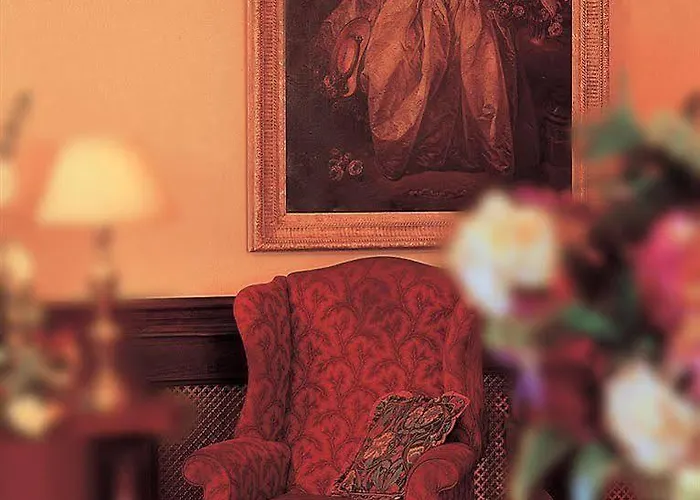 Nuremore & Country Club