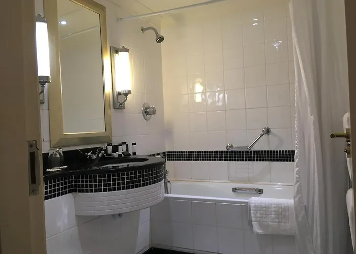 Nuremore & Country Club 4* 카리크마크로스